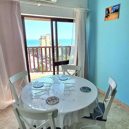 Da Rocha 8, Sea View